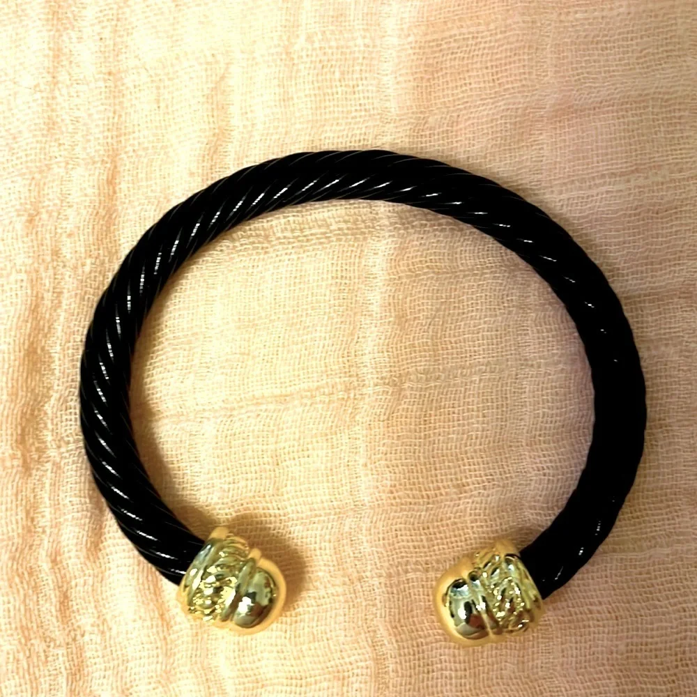 Metal Cable Cuff Bracelet